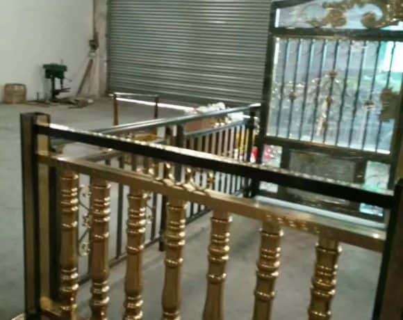 golden stainless pipe
