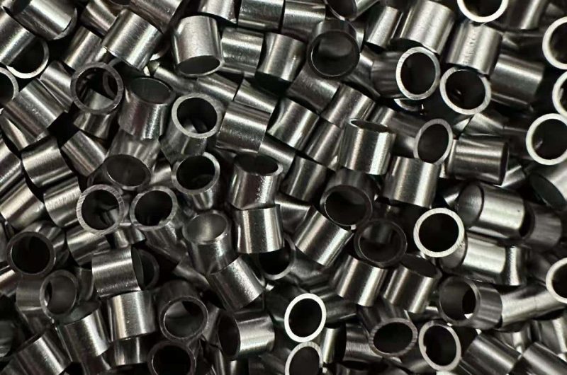 SS pipe for flow-through microreactors