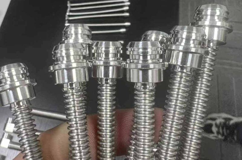 flexible corrugated pipe for industrial chemical fluids