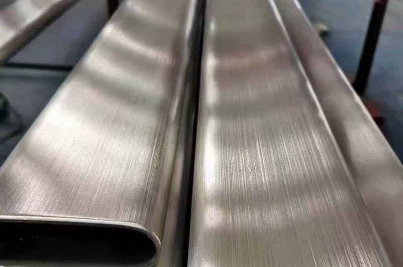 seamless oval stainless pipe