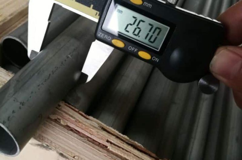 stainless pipe crack detection