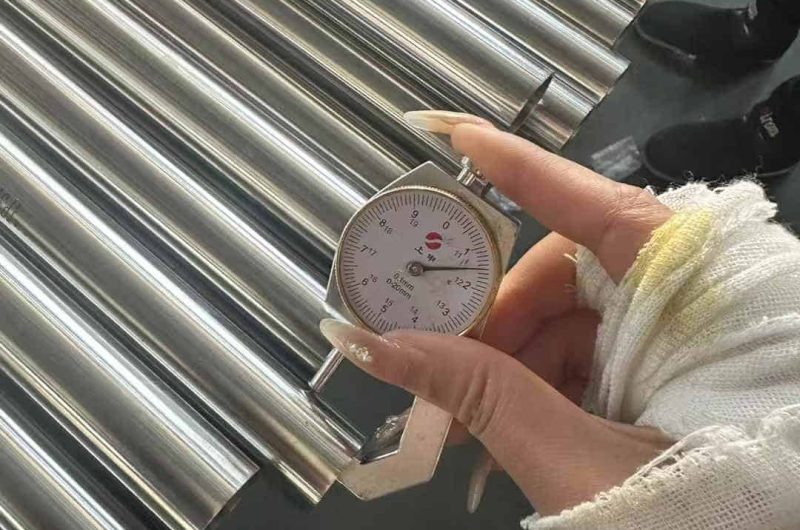 stainless steel pipe flaw marking process