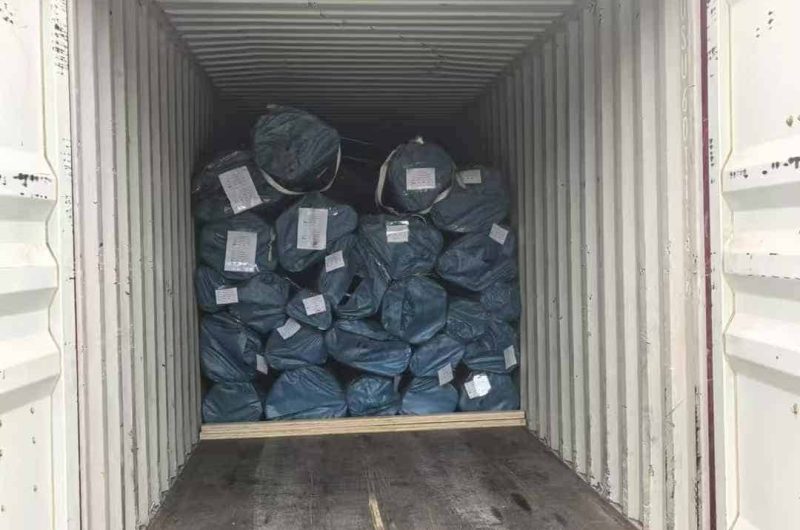 stainless pipe truck loading