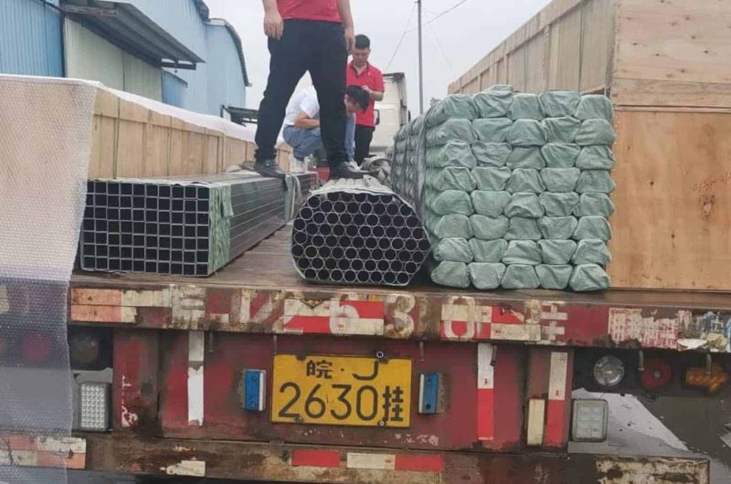 40ft container loading stainless pipes