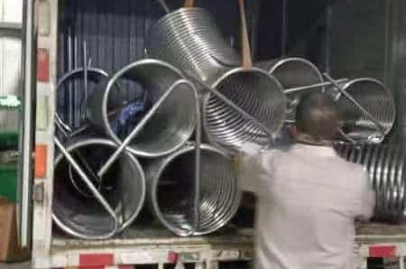 seamless stainless pipe loading dock