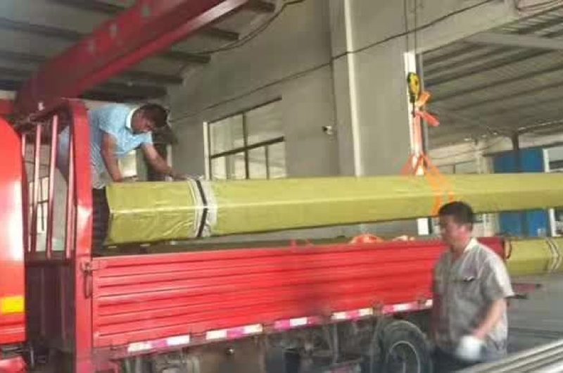 pipe and tube shipment handling
