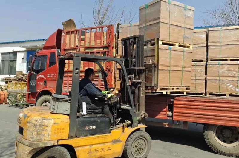 containerized export of seamless stainless steel pipes