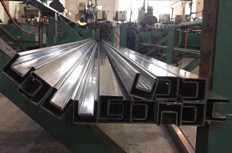 seamless SS pipe supplier for pressure use