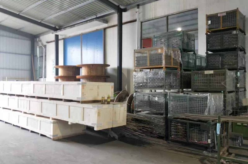 export crate for stainless steel tubes