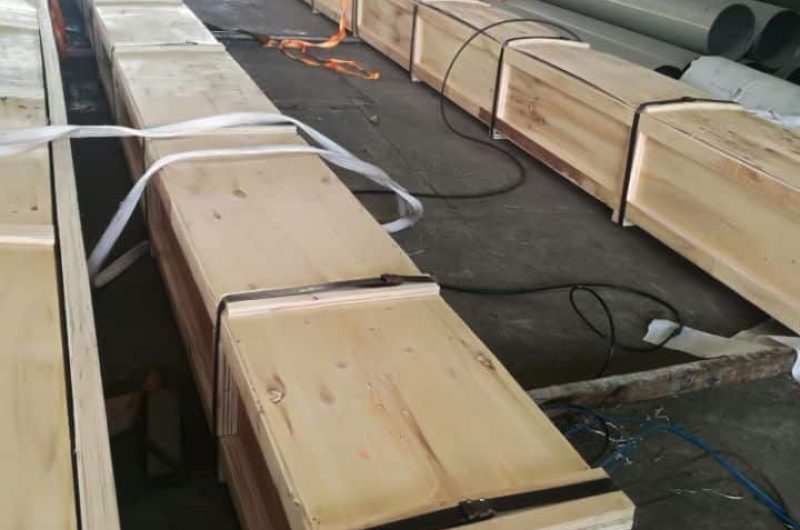 stainless steel tubes with strapping belts